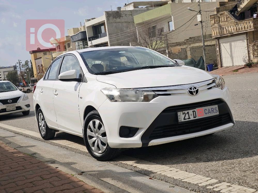 تويوتا يارس